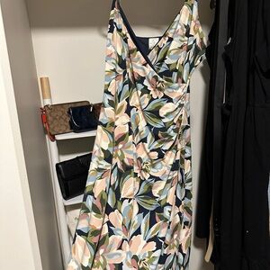 Jolie Cross Bust Flowered Dress
